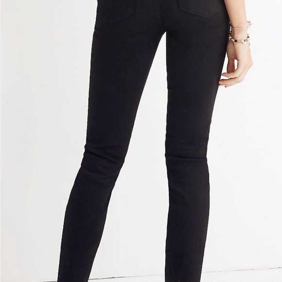 Madewell Black 10" High-Rise Skinny Jeans: Tulip-Hem Edition Size 26 - Picture 3 of 4